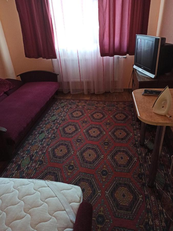 Петропавловская 16 Okhtyrka Dış mekan fotoğraf